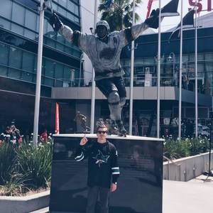 Meet your Posher, Stephen